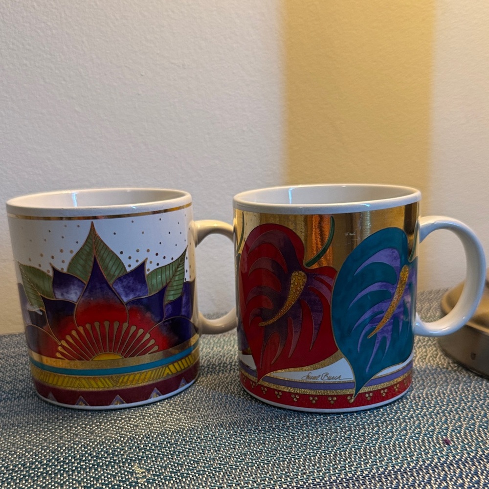 Vintage 90s Laurel Burch ‘celestial lotus’ and ‘Anthurium’ mug set